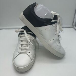 Greats Brooklyn Devo Leather Sneakers